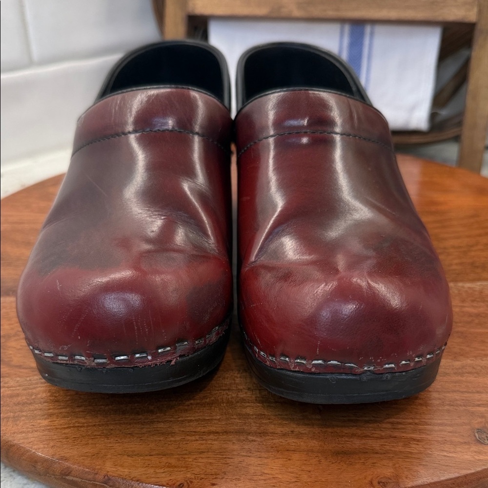 Dansko Red Leather Clogs - Picture 2 of 8
